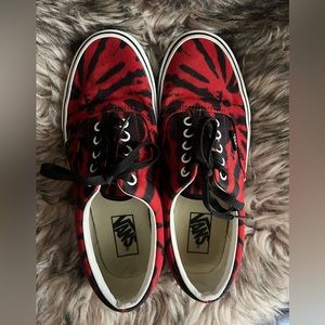 Vans Era Tie-Dye Red/Black Canvas Low Profile Skate Shoe US Mens 8/Women’s 9.5
